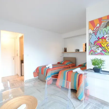 Latour Maubourg Ede5104 Apartment *